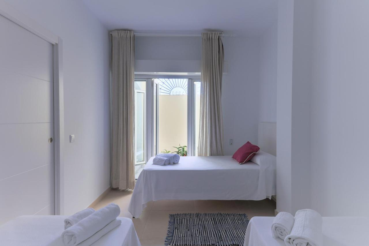 Apartamentos Homing Puerto Sherry El Puerto de Santa María Exteriör bild